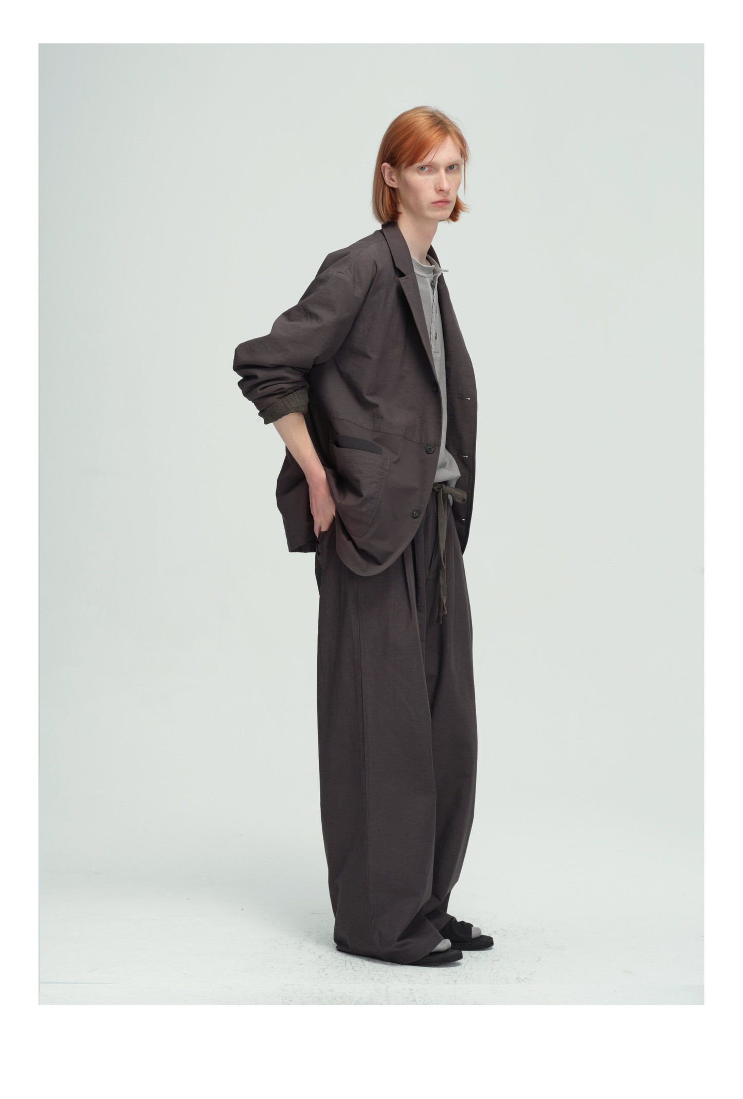 Lightweight casual pants