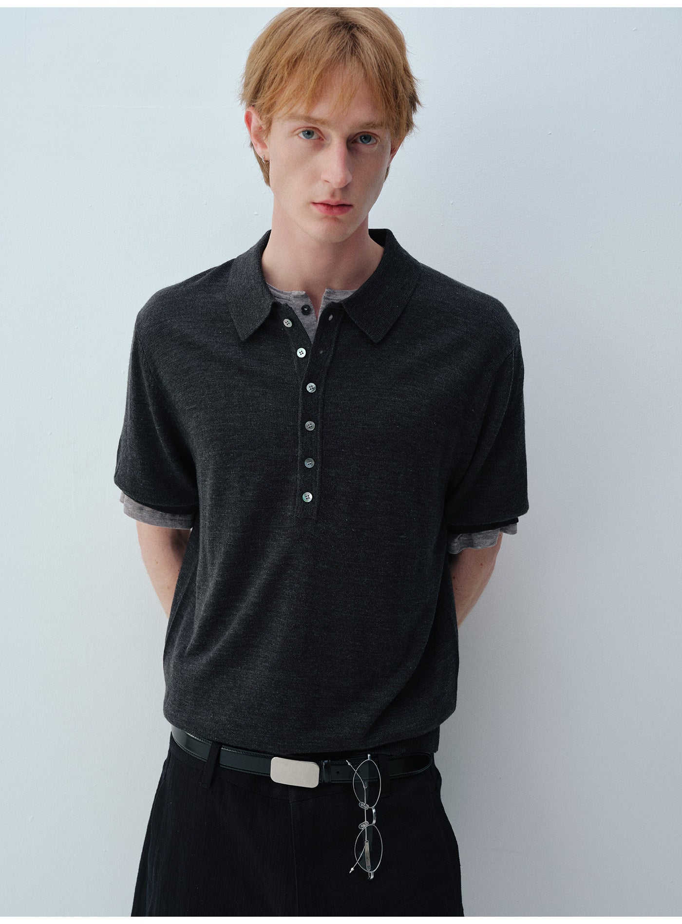 스트레이트 숄더 폴로 셔츠