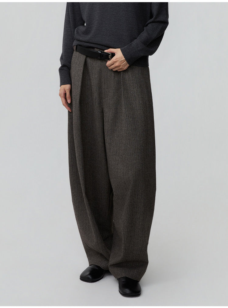 Loose-Fit Tapered Casual Pants
