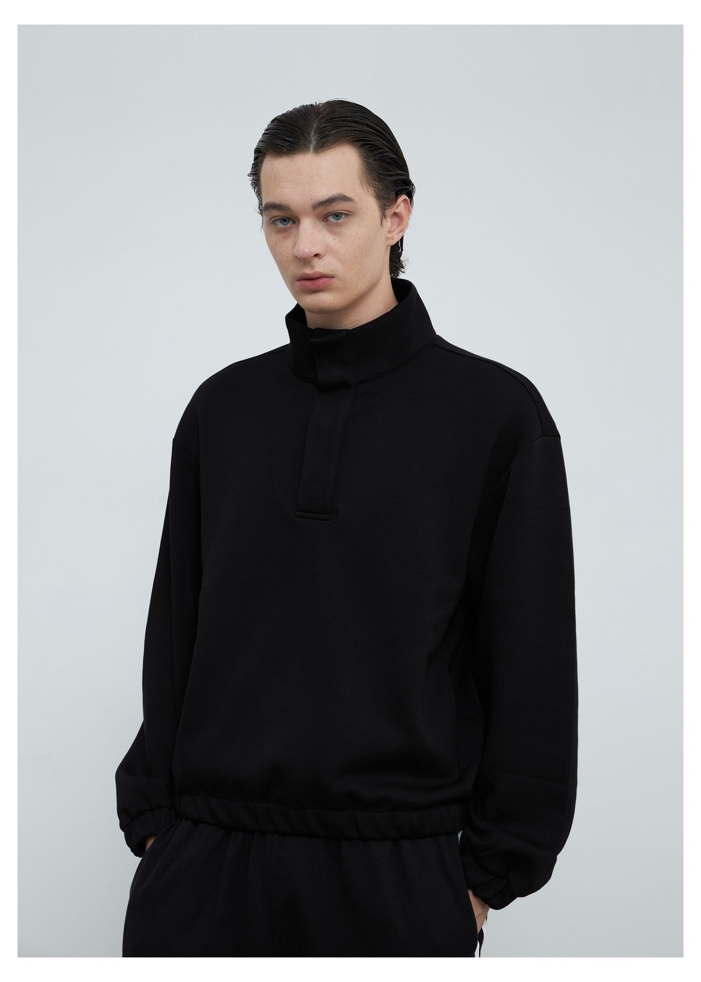 Loose Stand Collar Sweatshirt
