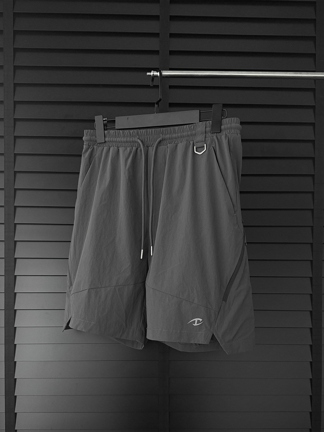 Prism Six-Pocket Cooling Shorts