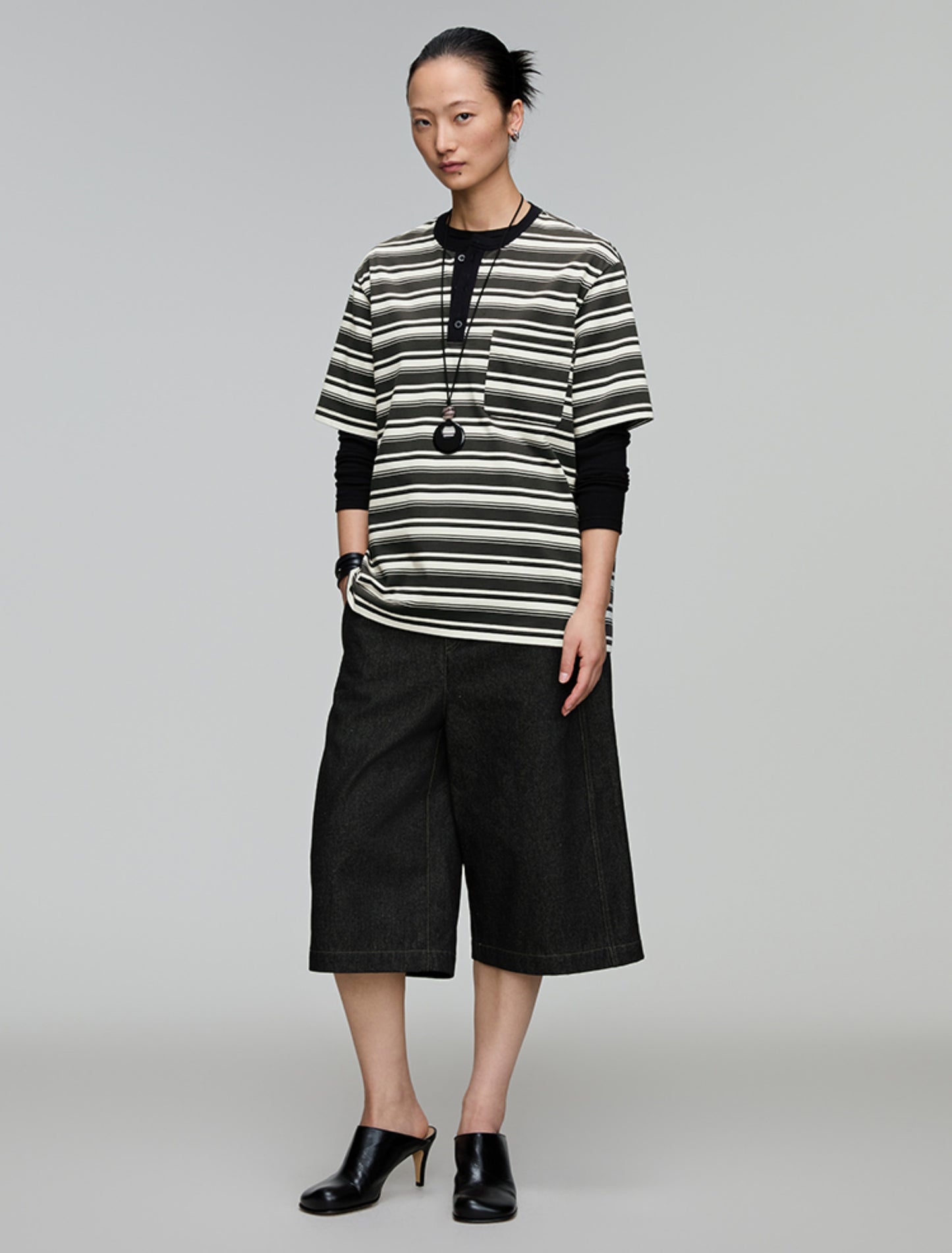 A-line loose denim shorts