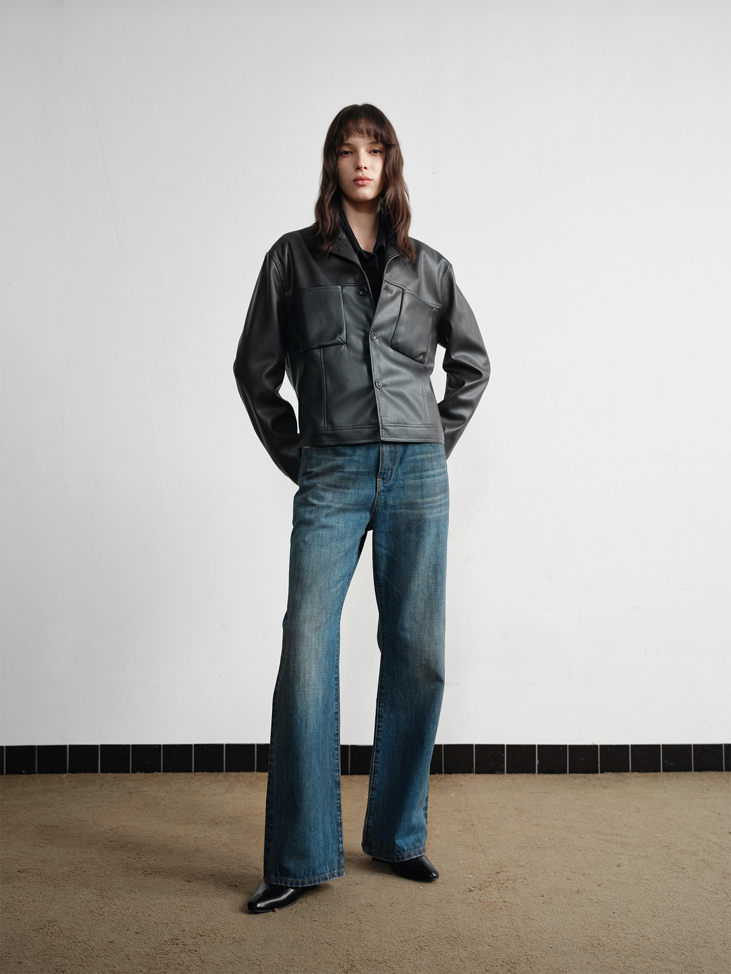 Flat Short Wide Jacket