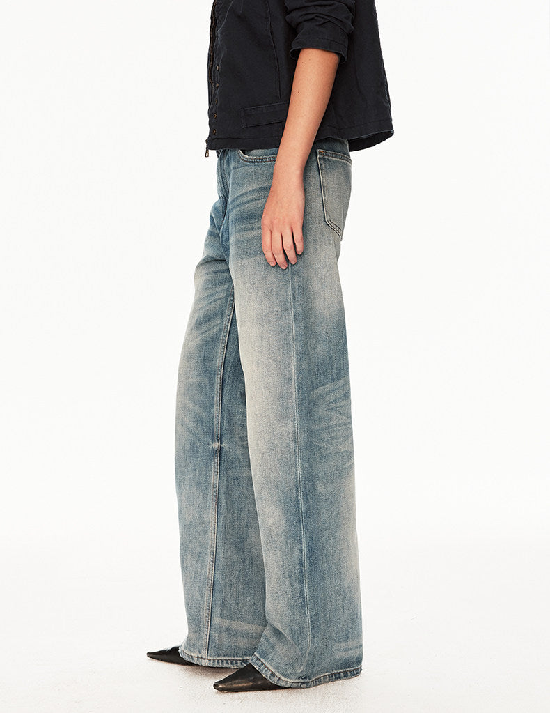 Distressed wash jeans