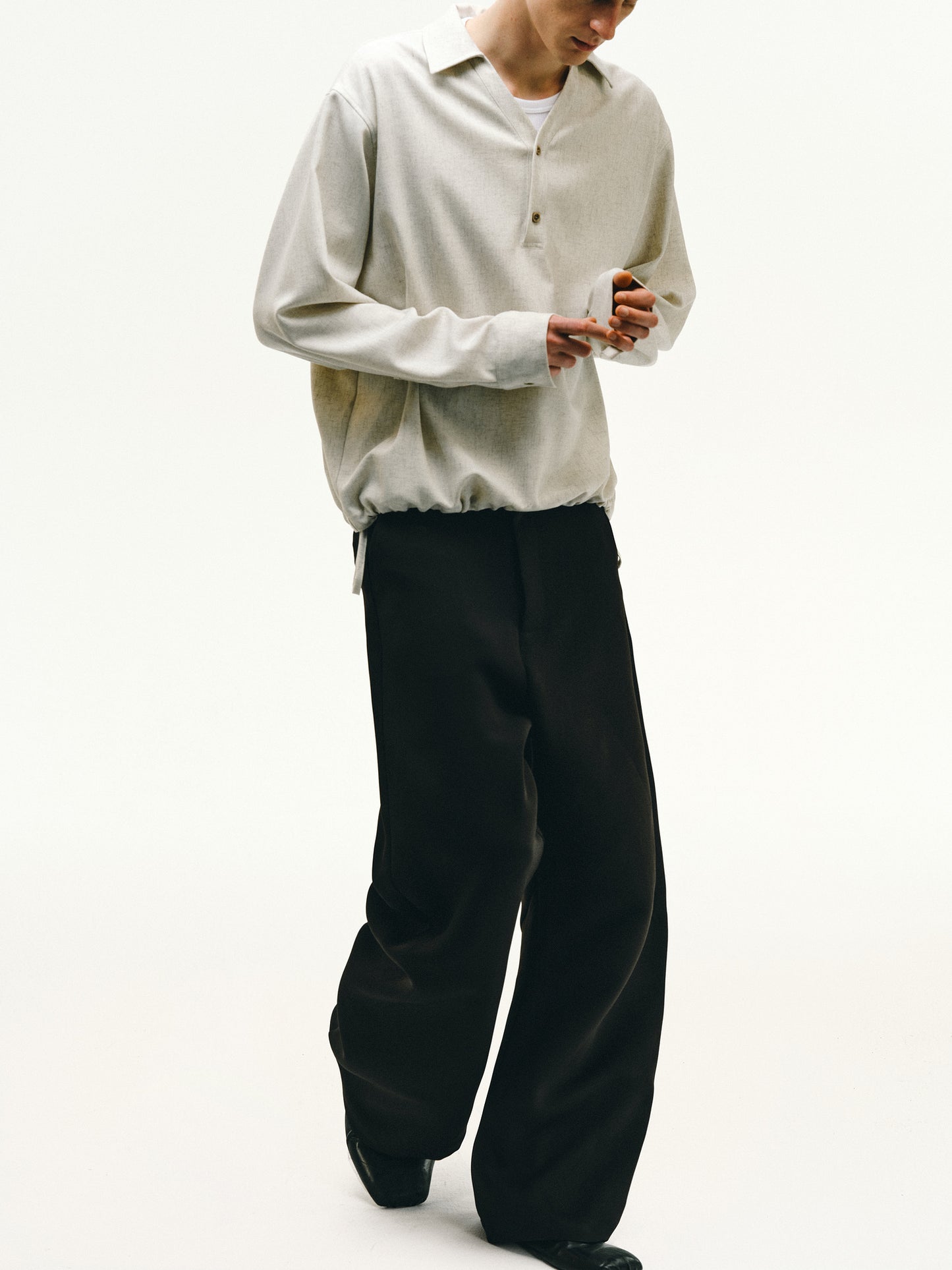 Wrinkle-resistant casual pants