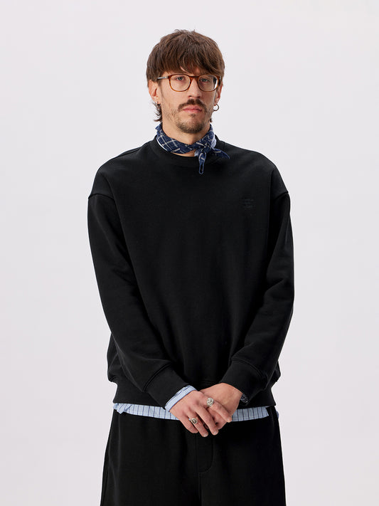 Round Neck Pullover Sweatshirt