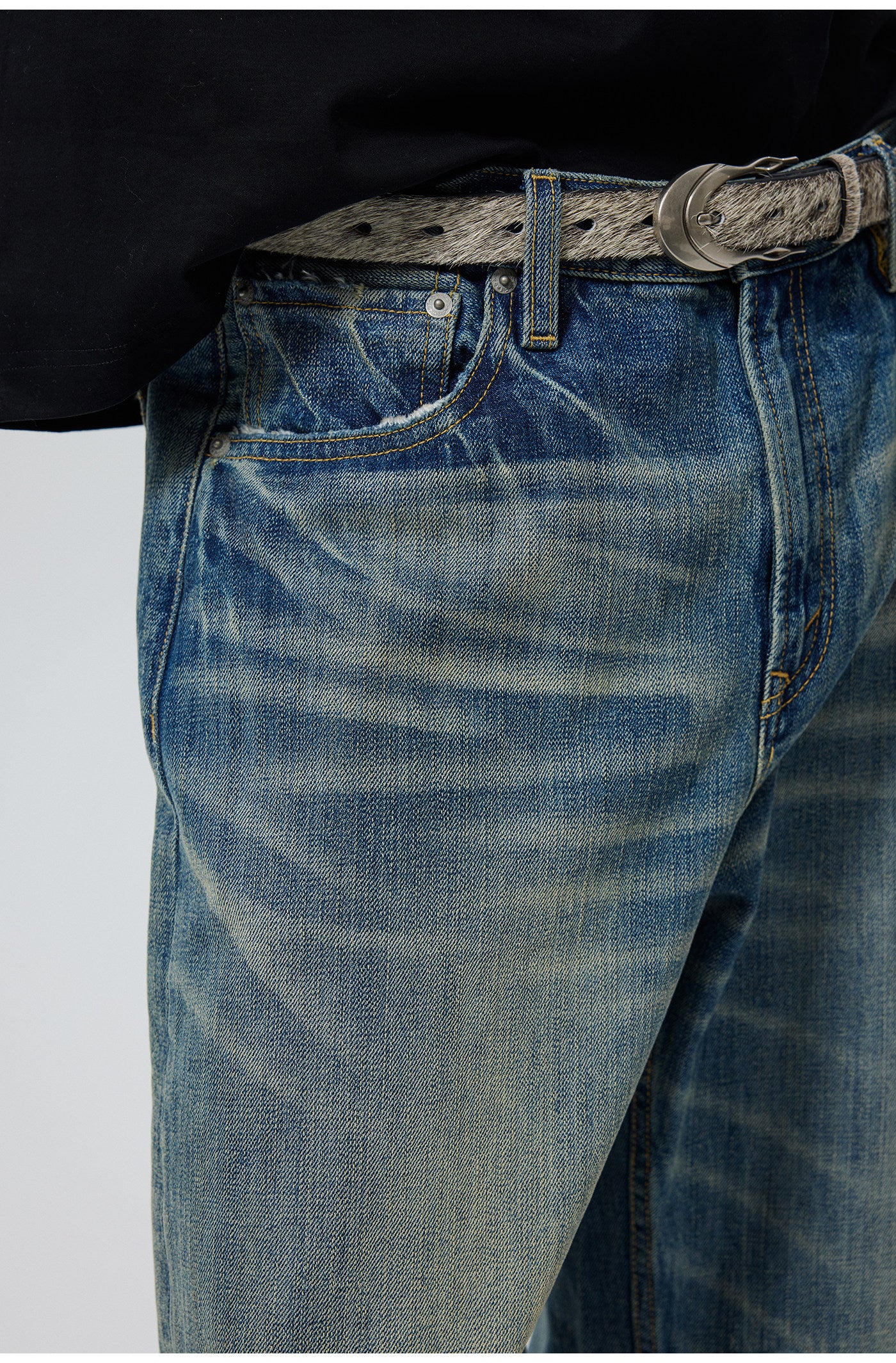 Vintage Distressed Jeans