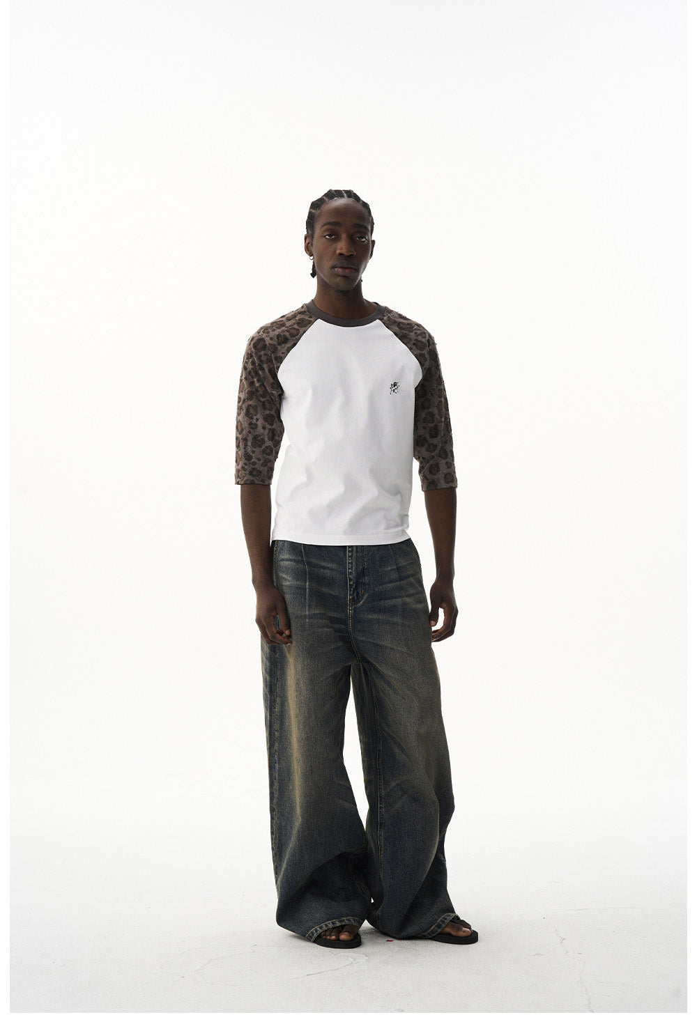 Raglan Leopard Print T-Shirt