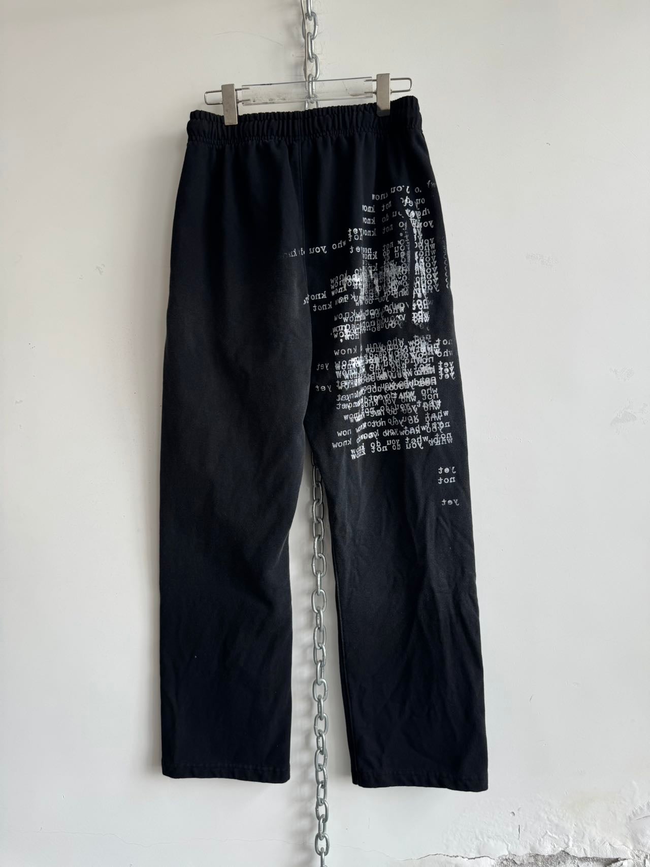 Spray-dyed unisex sweatpants