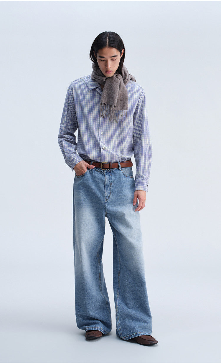 Casual Check Shirt with a Relaxed Fit