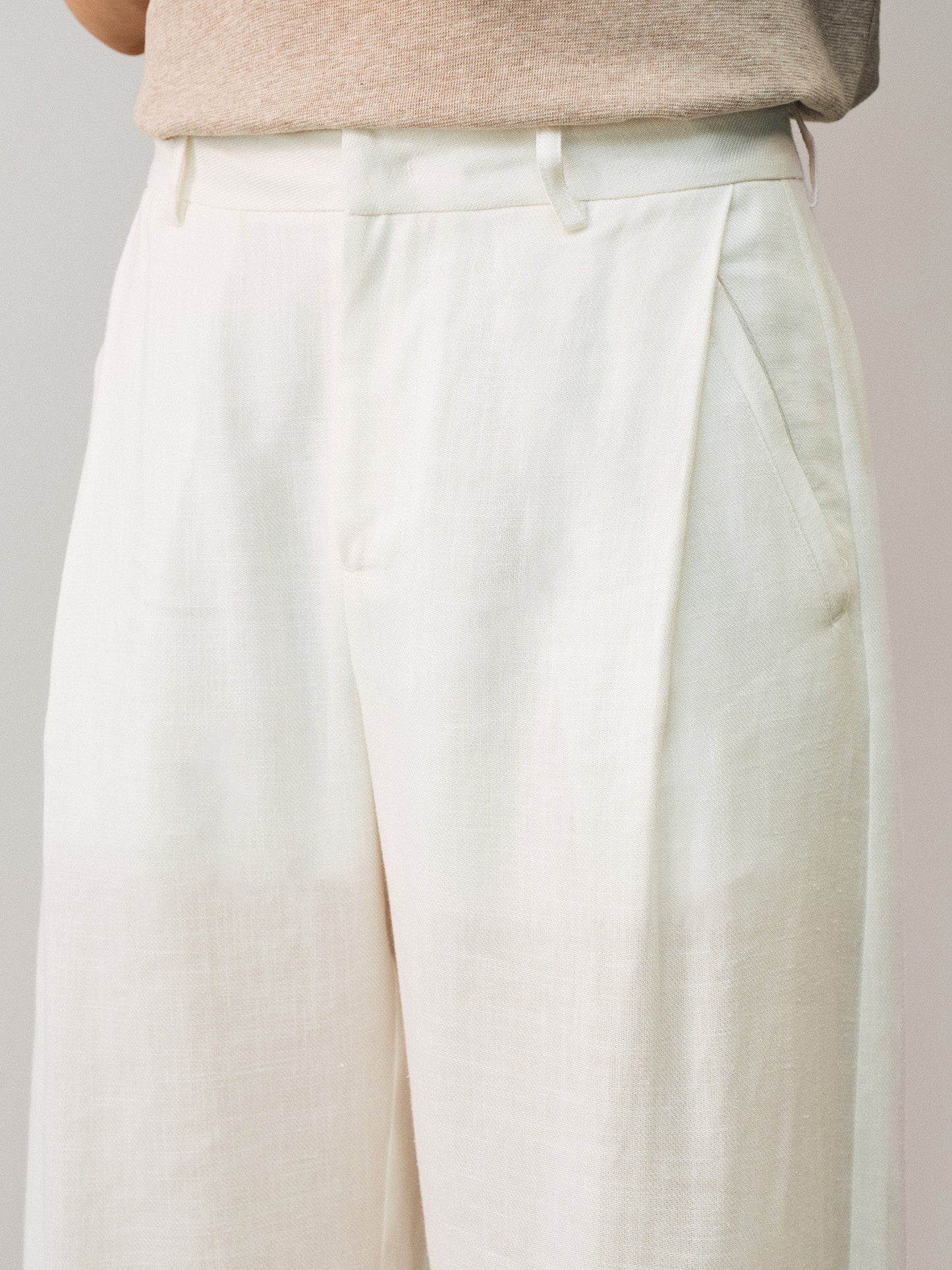 Simitara Side-Pleated Casual Pants