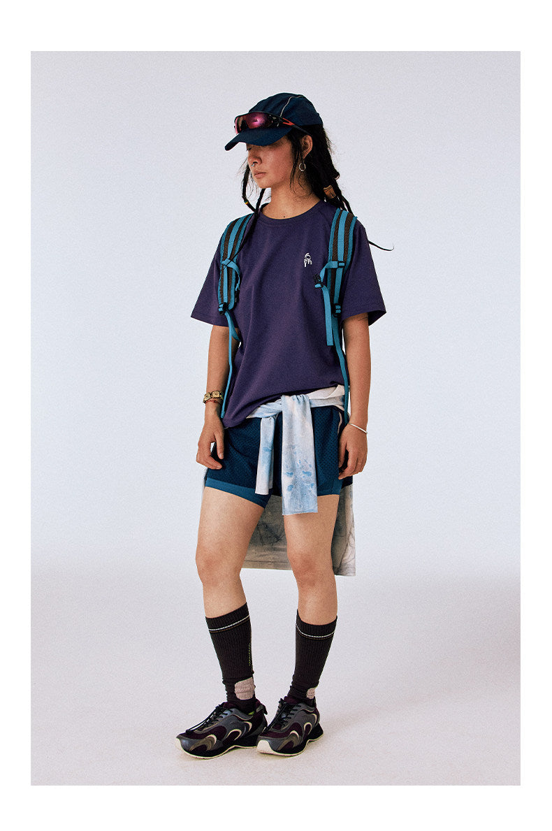 Moisture-wicking, quick-drying T-shirt