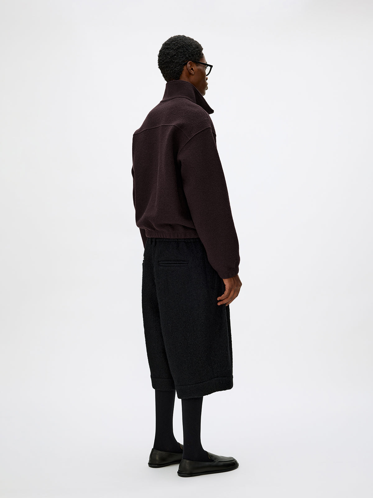 Half-Open Sweatshirt