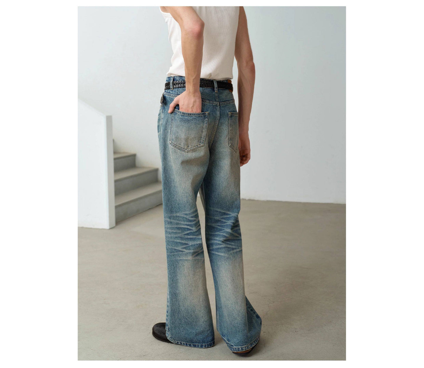 Distressed Wash Jeans