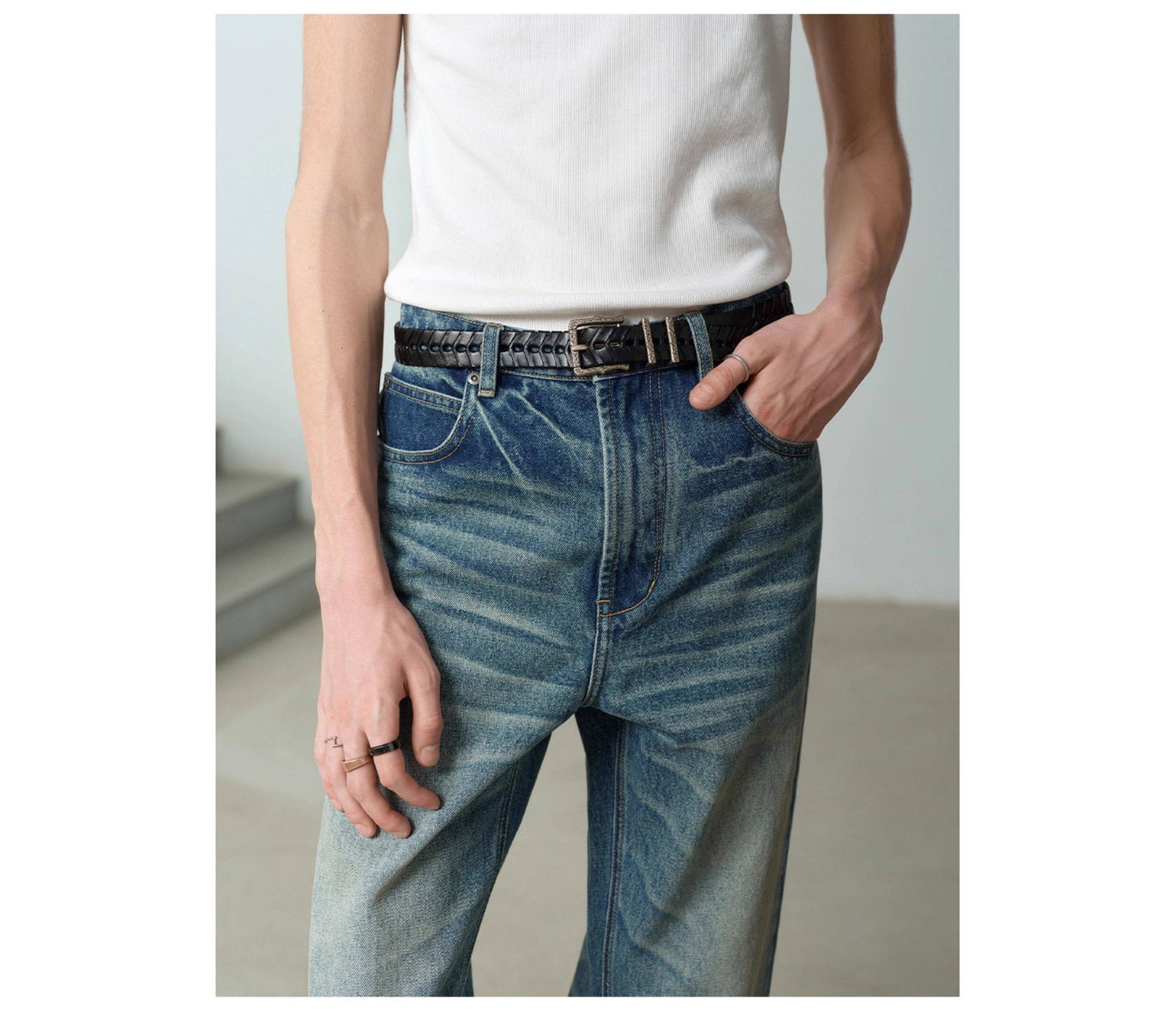 Distressed Wash Jeans