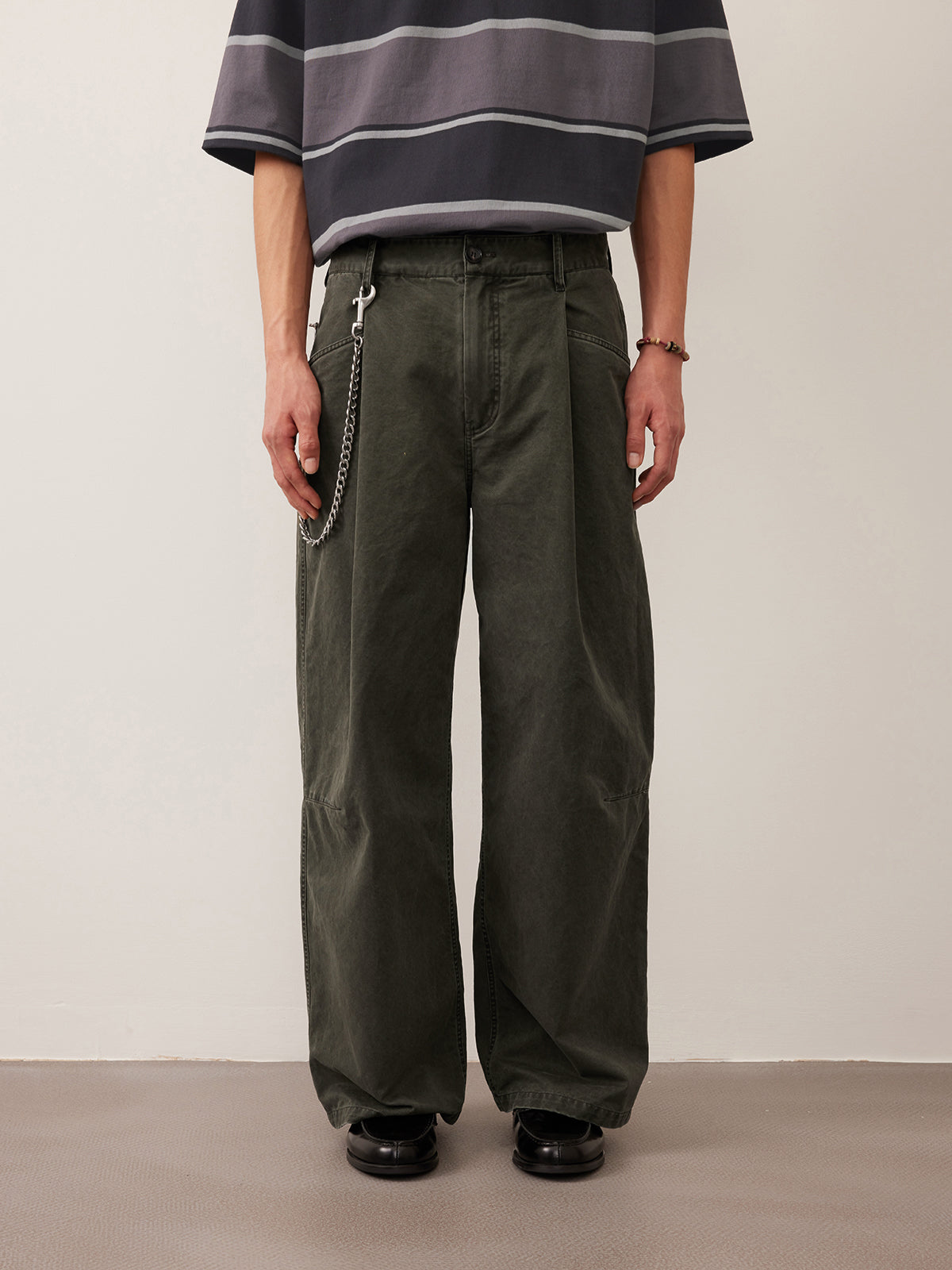 Single Pleated Loose Casual Pants