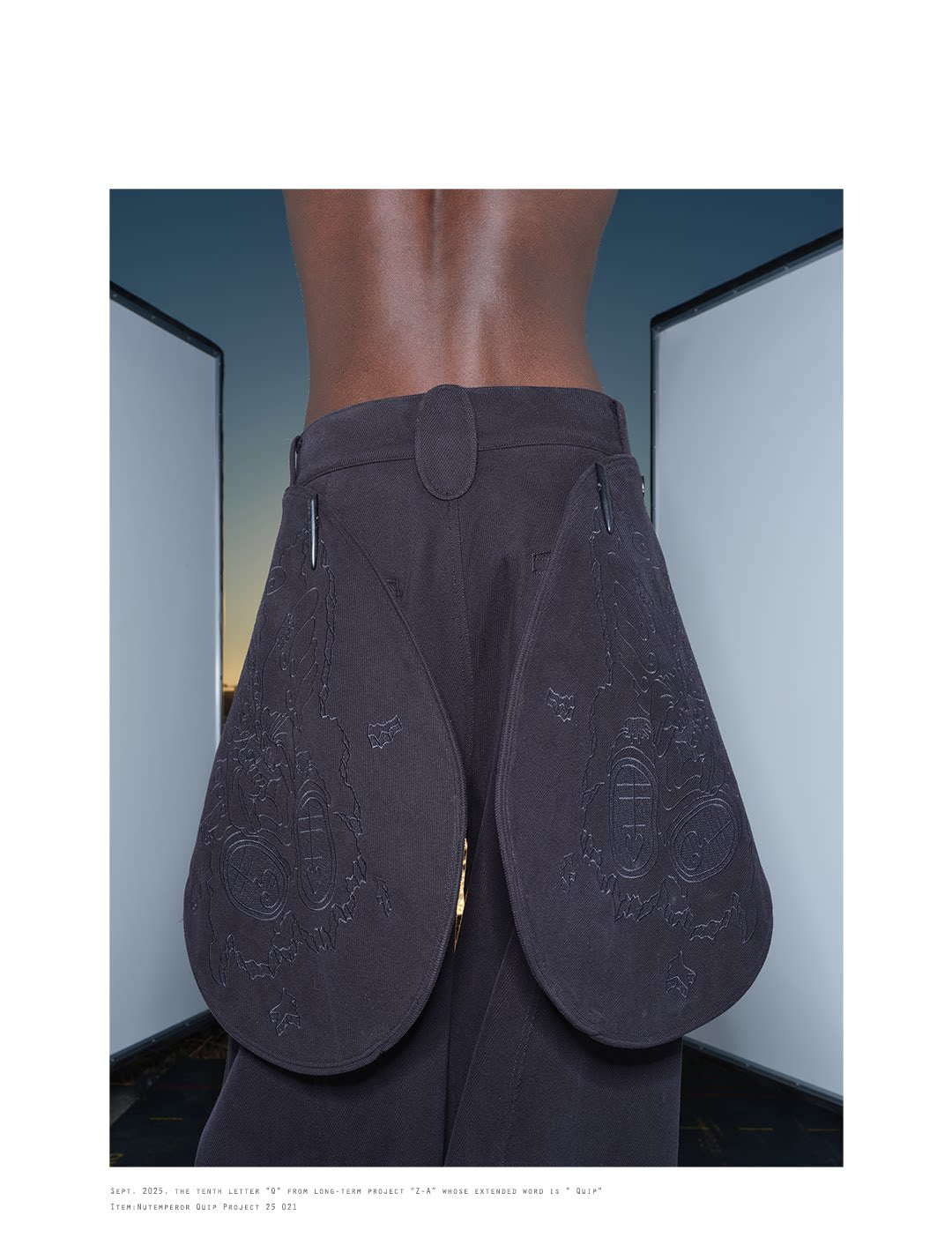 Embroidered Pocket Bag Wide-Leg Pants