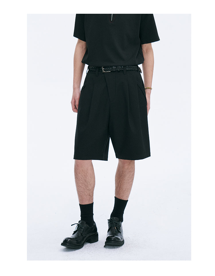 Diagonal placket shorts