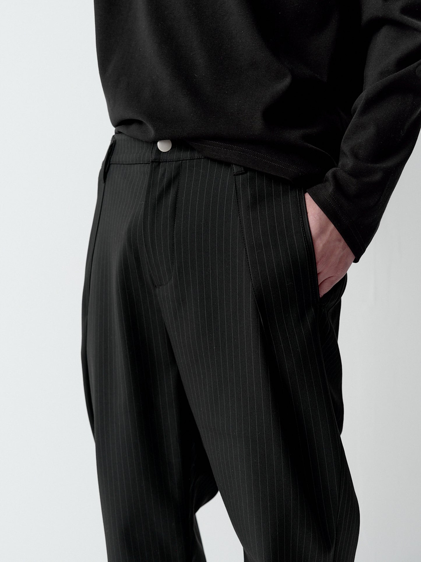 Slightly Wide-Striped Casual Pants