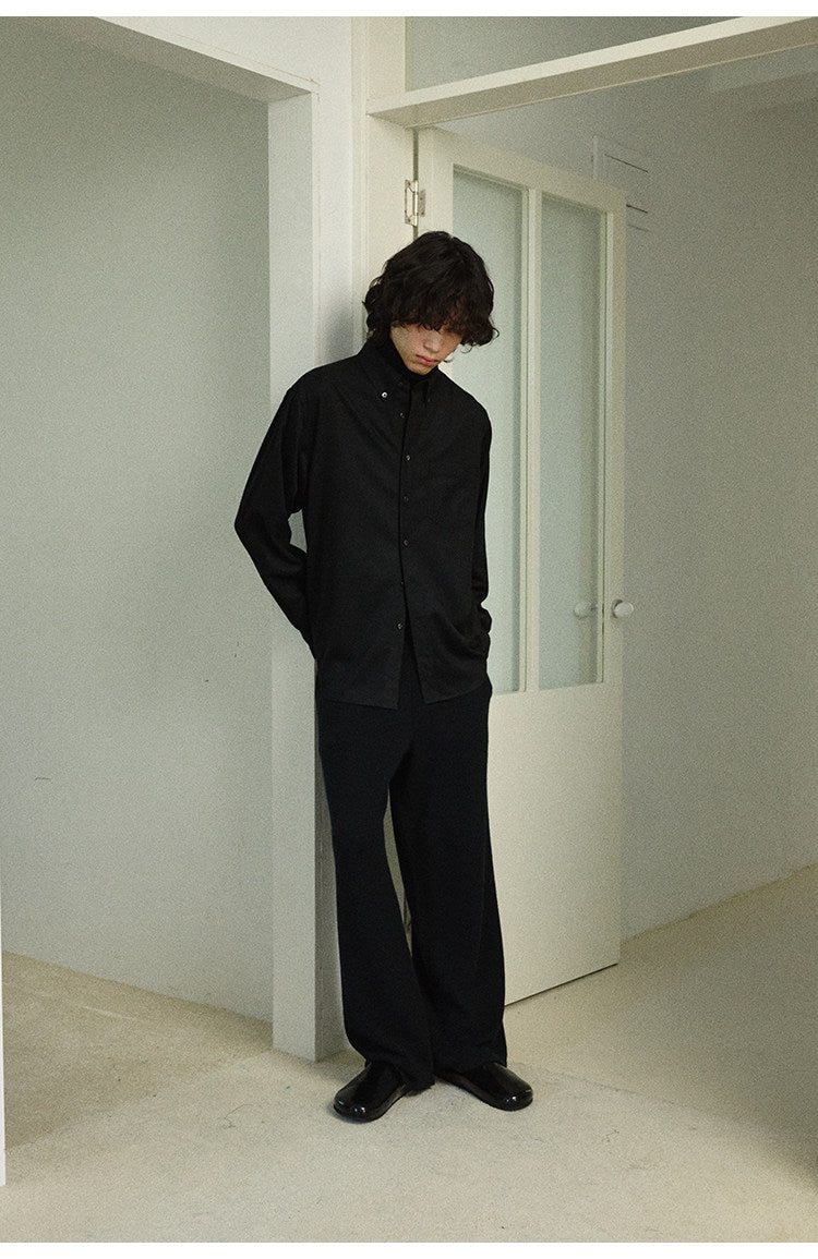 Single patch pocket shirt