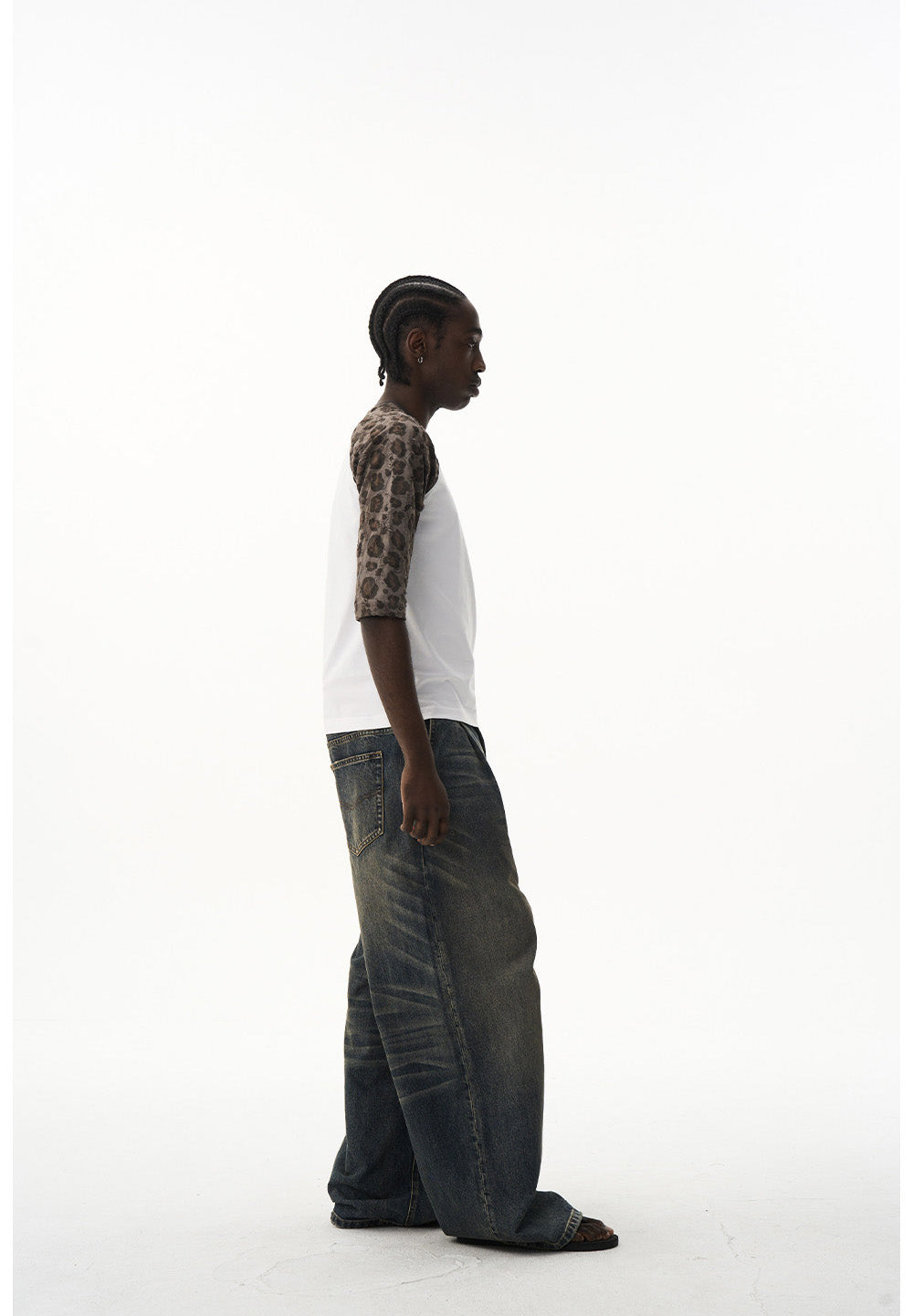 Raglan Leopard Print T-Shirt