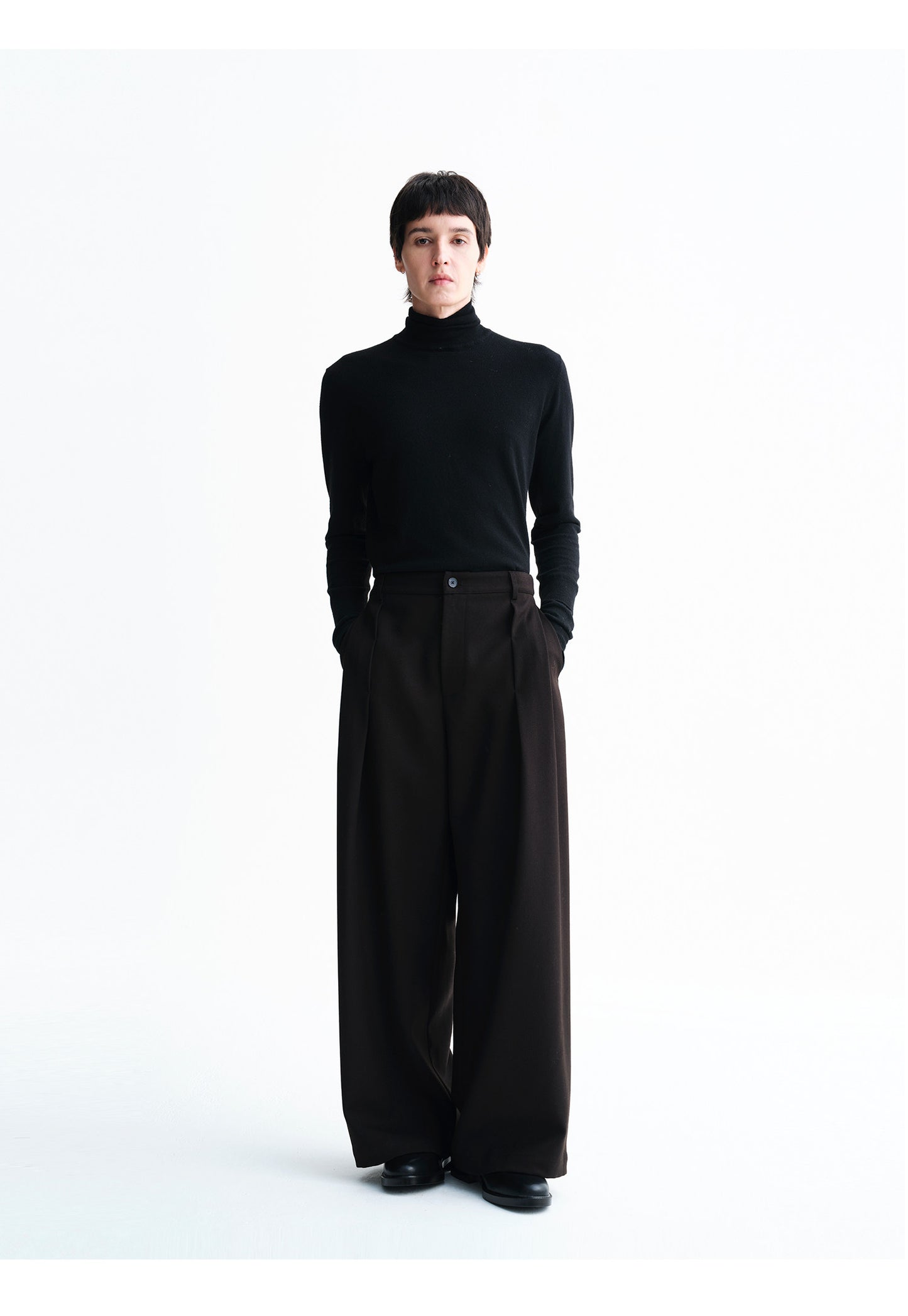 Unisex Pleated Wide-Leg Pants