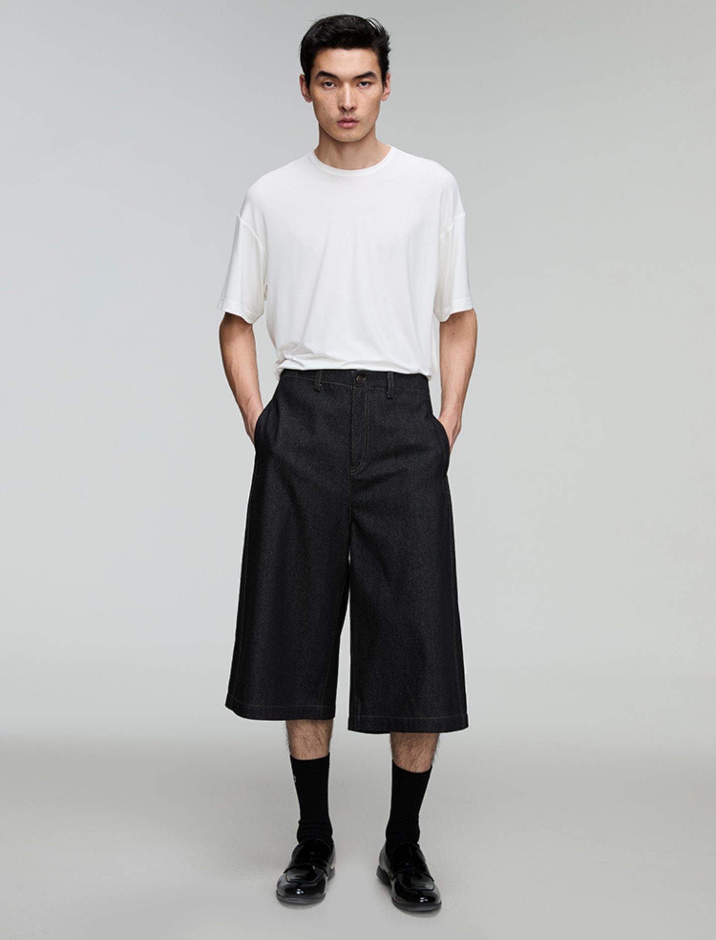 A-line loose denim shorts