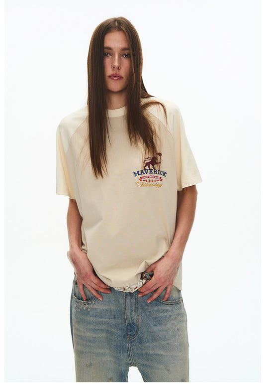 Round-neck raglan T-shirt