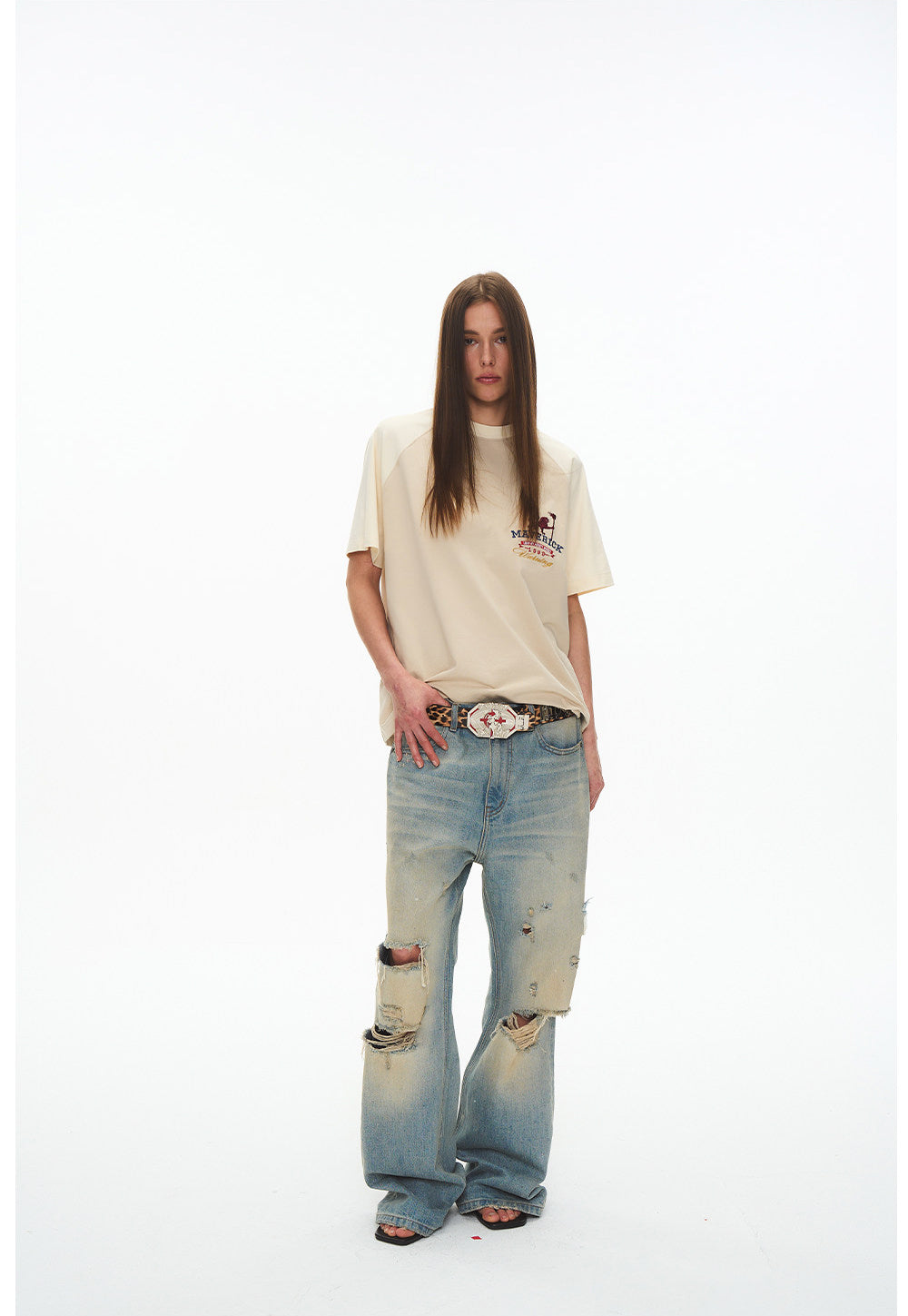 Round-neck raglan T-shirt