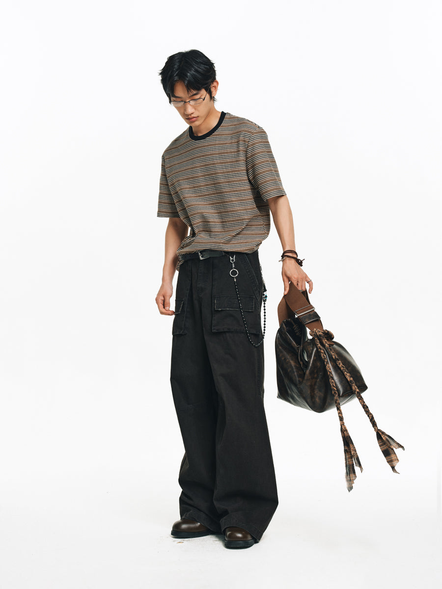 Contrast color T-shirt