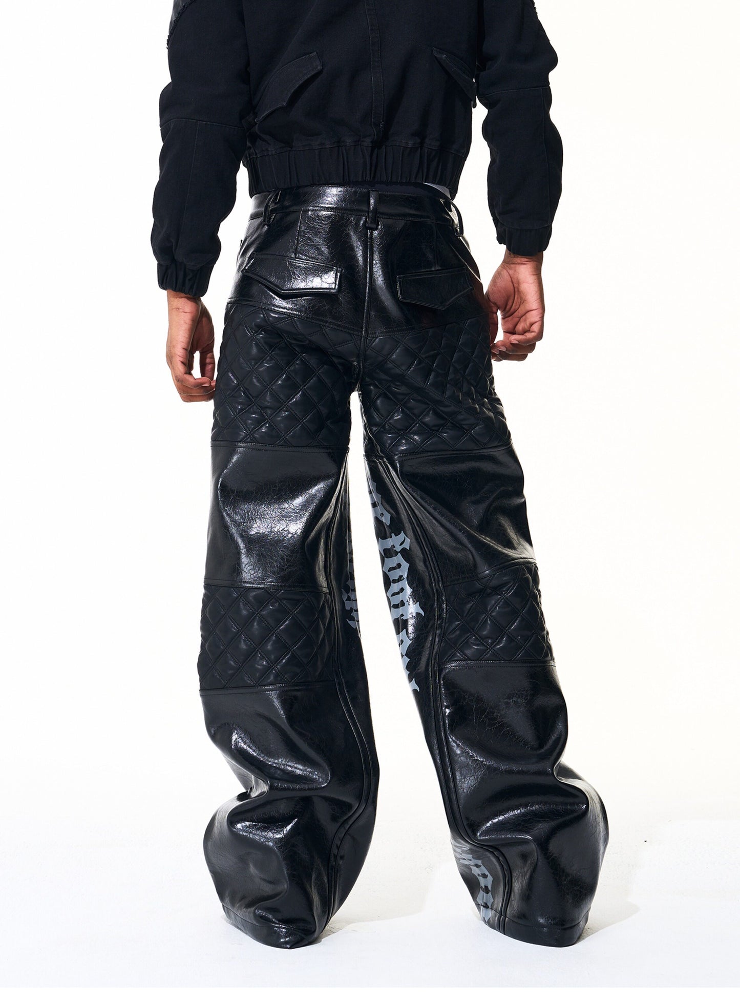 Diamond-pattern coated leather pants