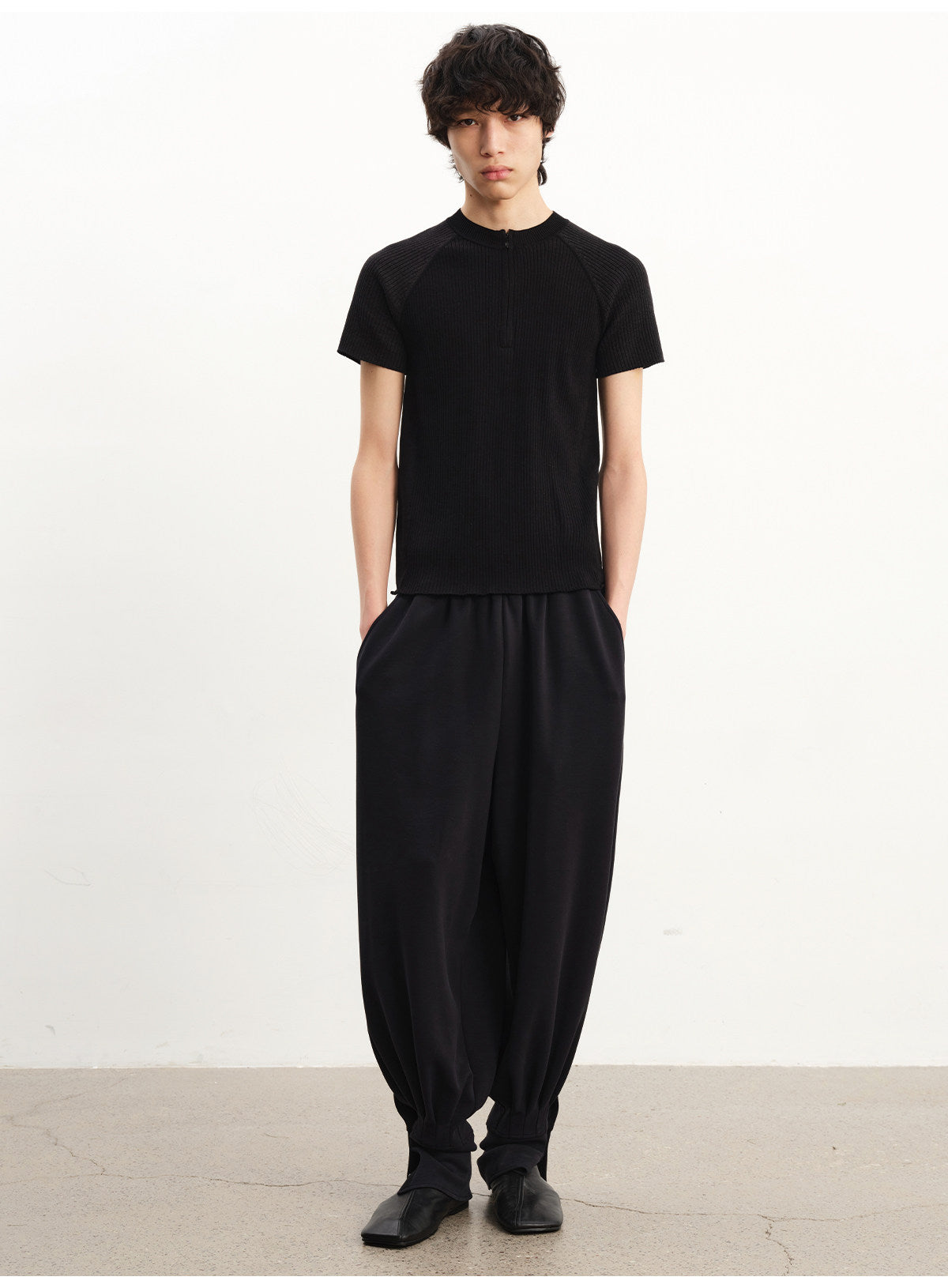 Casual Pants with Velcro Pleats and Elastic Waistband