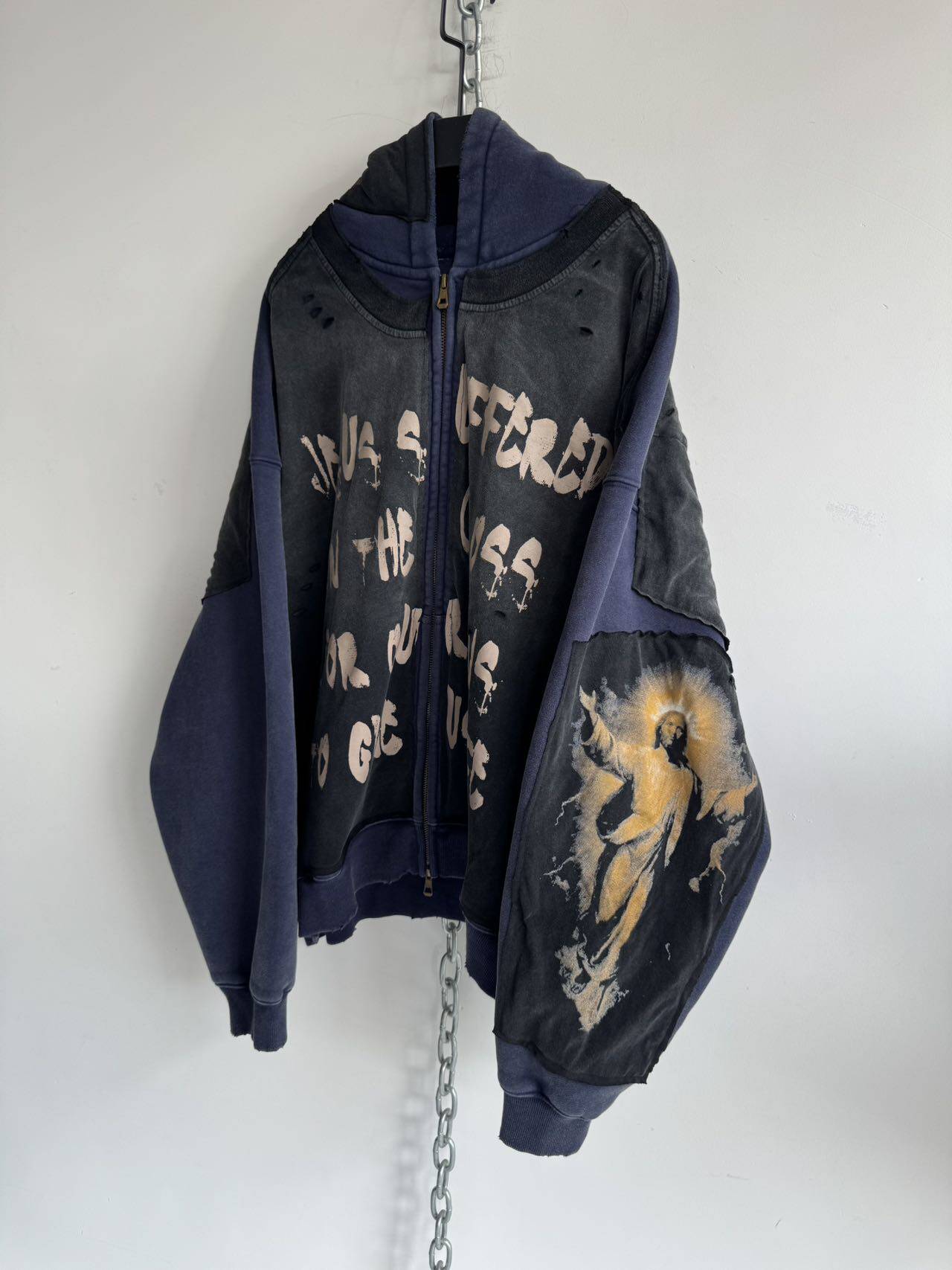 Rock Print Distressed Design Zip-Up Hoodie