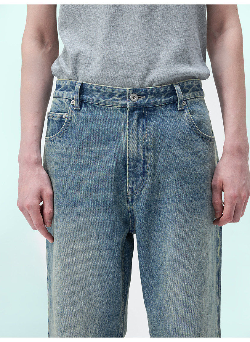 Wash Blue Straight-Leg Jeans
