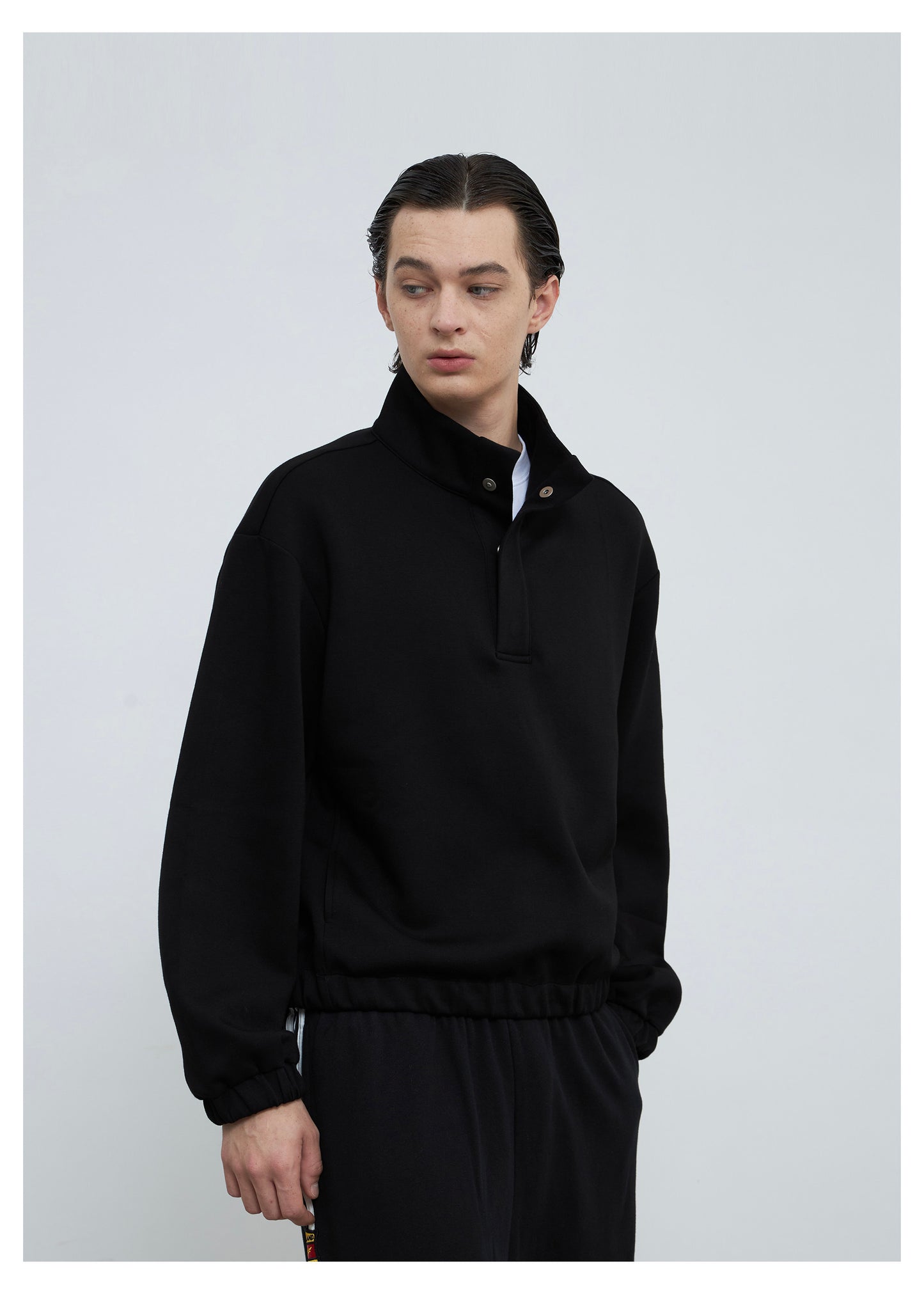 Loose Stand Collar Sweatshirt