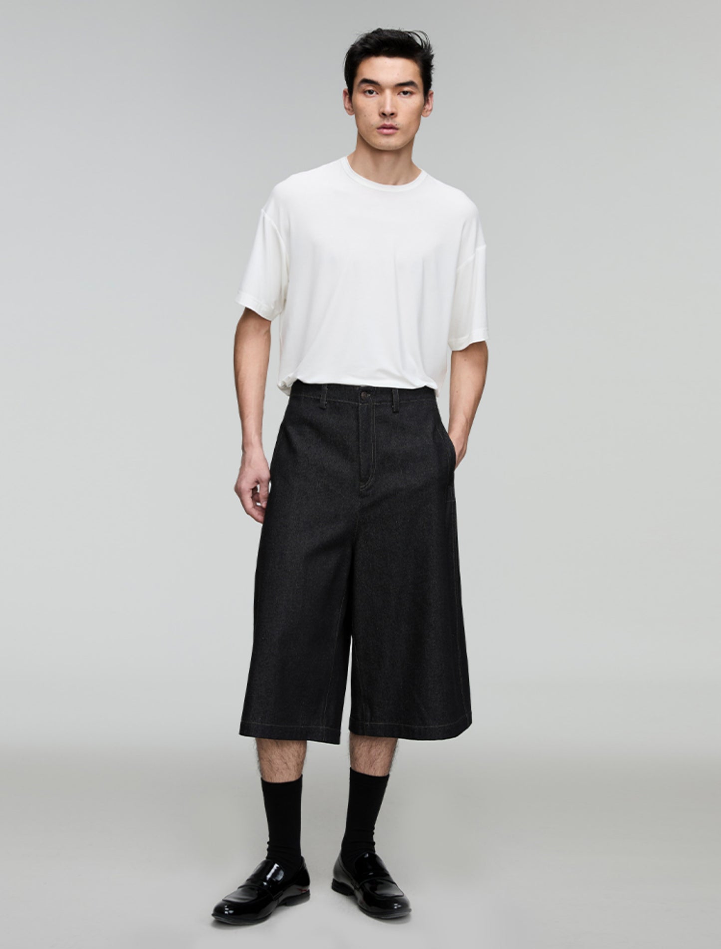 A-line loose denim shorts