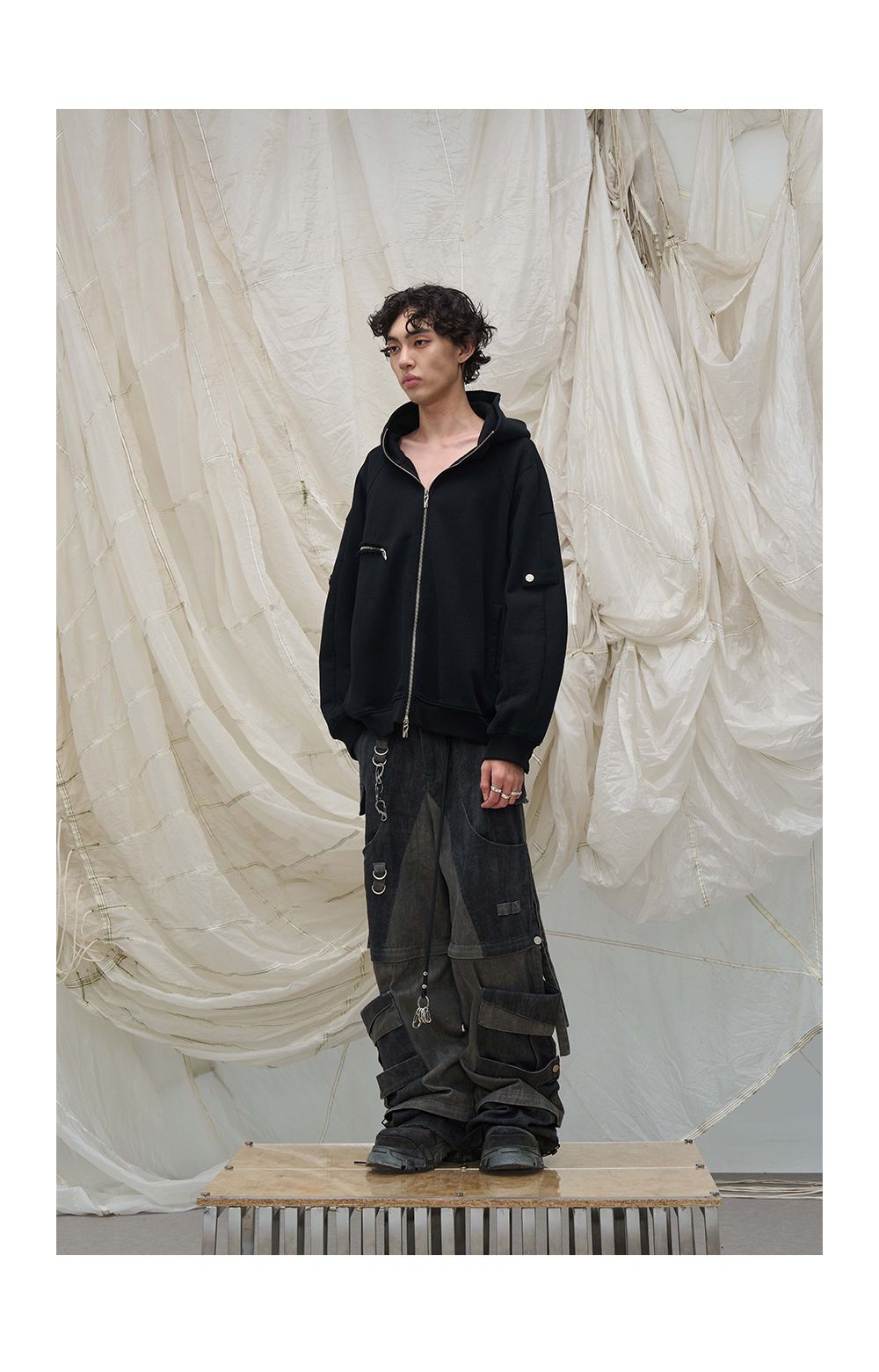 Detachable Zipper Sweatshirt