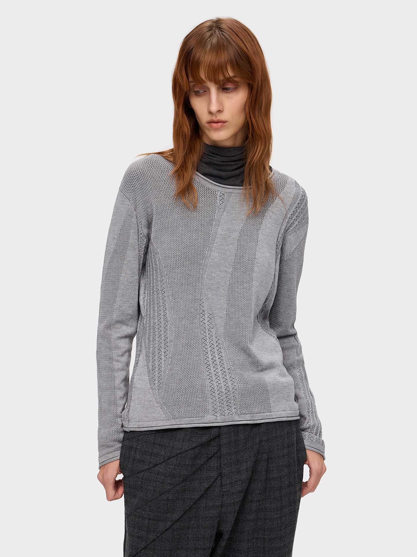 Round-Neck Rolled-Edge Knit Shirt