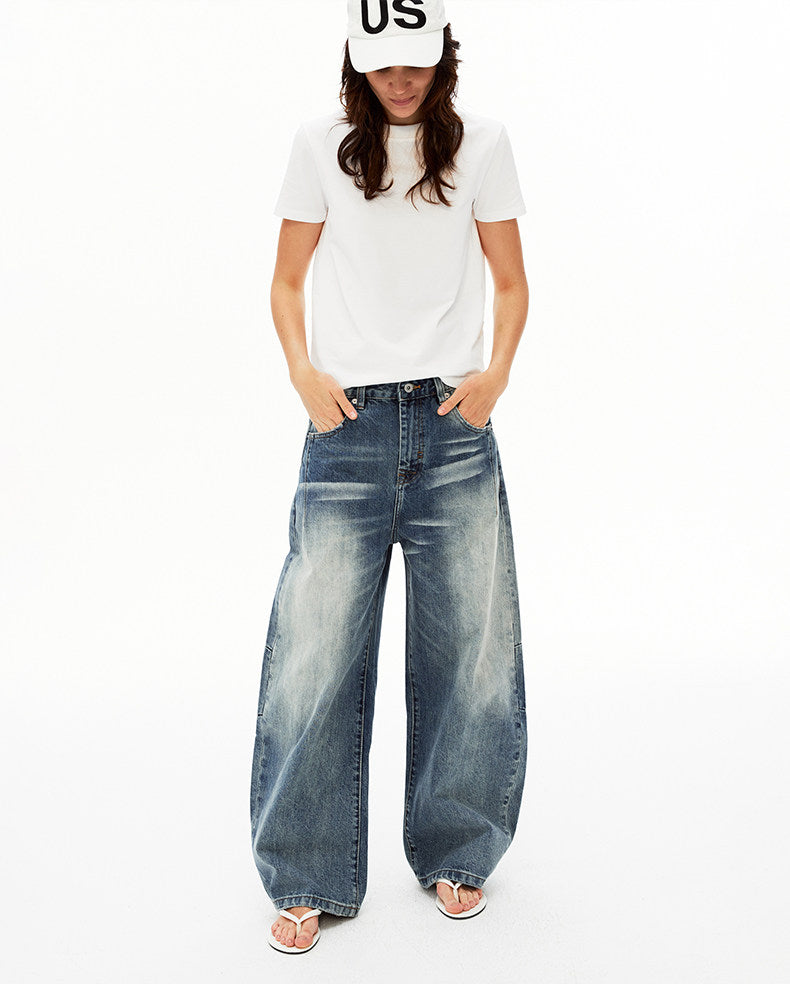 Minimalist Washed Simitar Jeans