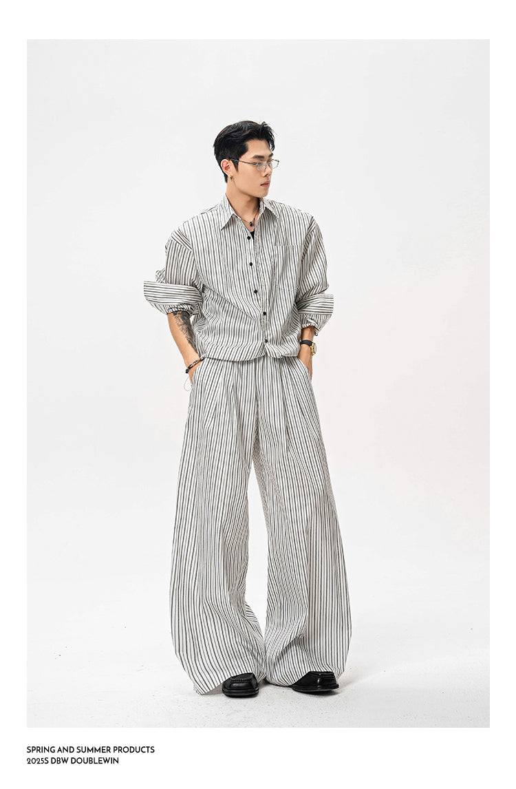 Striped shirt with adjustable hem