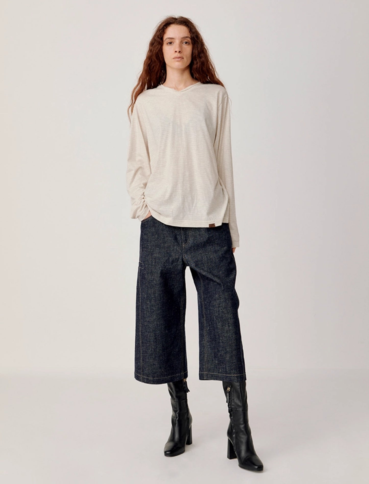 Retro Carl V-넥 T-셔츠