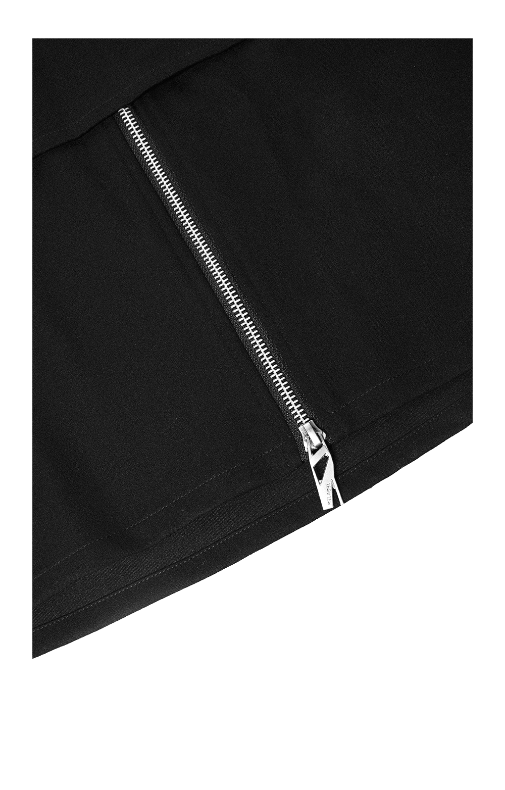 Detachable long skirt with buttons