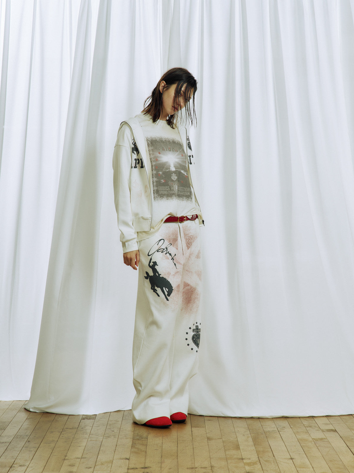 Damage Wash Print Sweatshirt