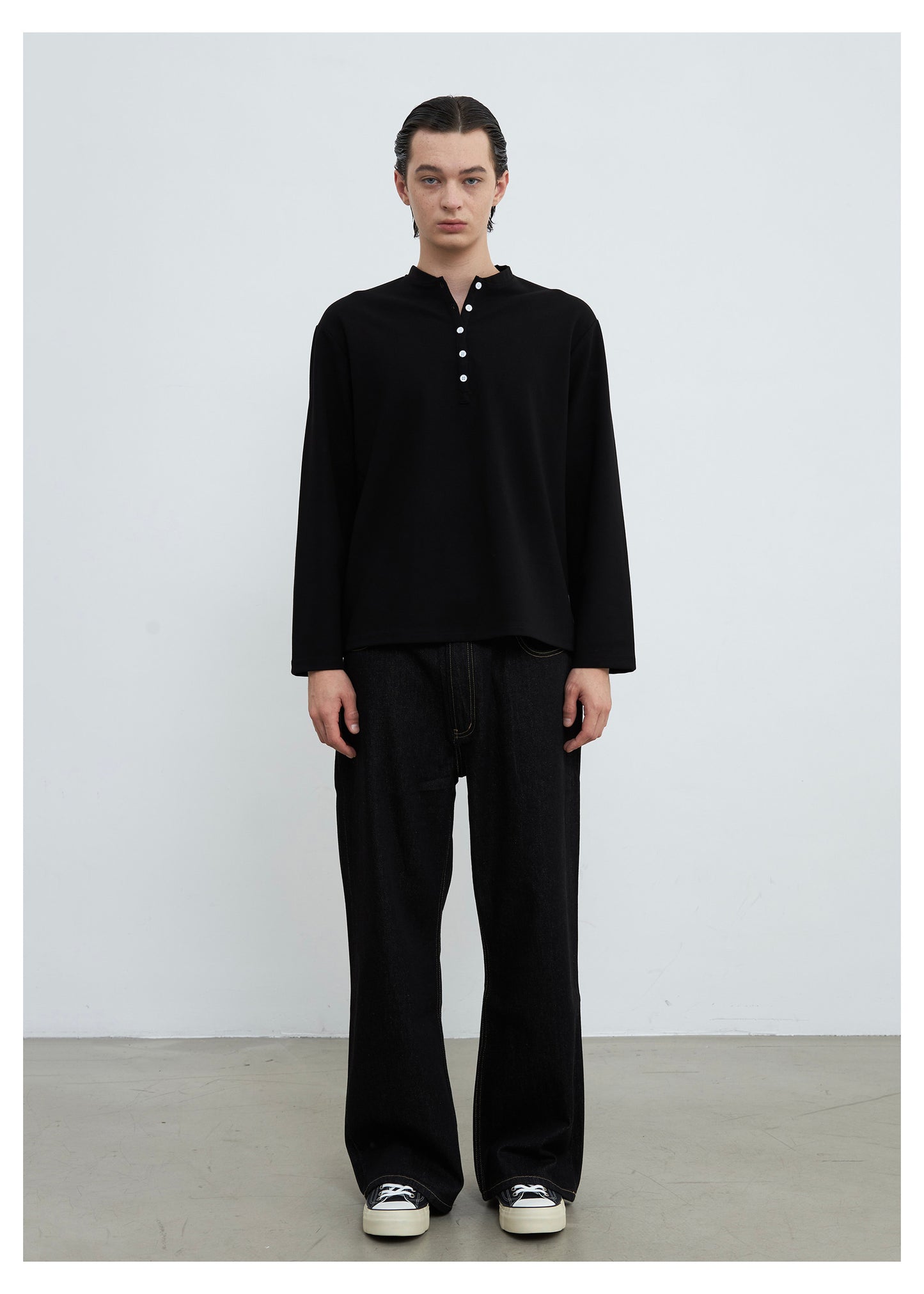 Henry Collar Clean Fit T-Shirt