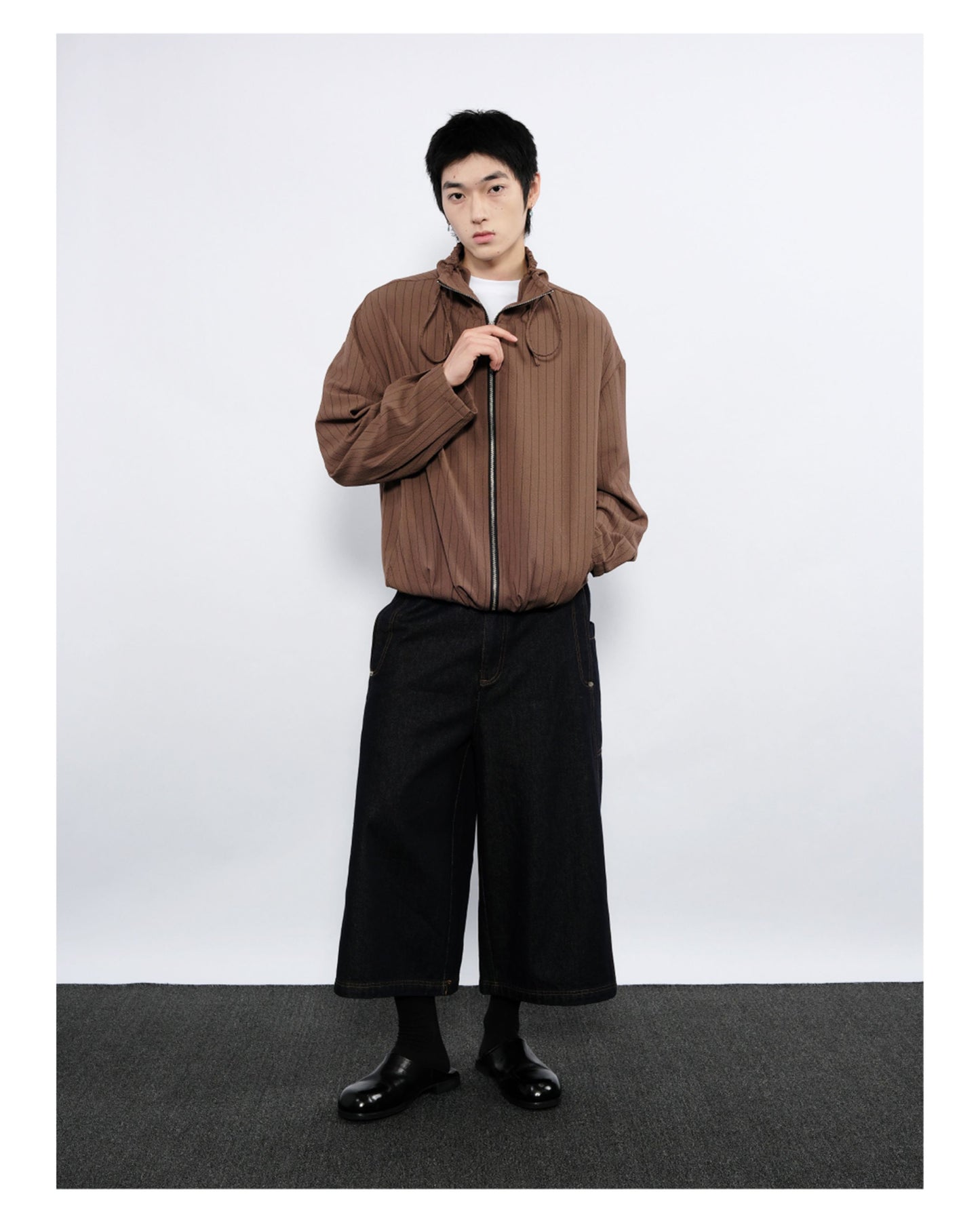 Double-pleated jacket