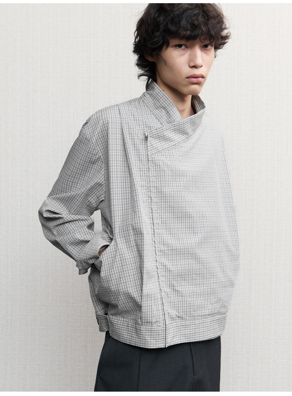 Cross-Color Pleated Jacket