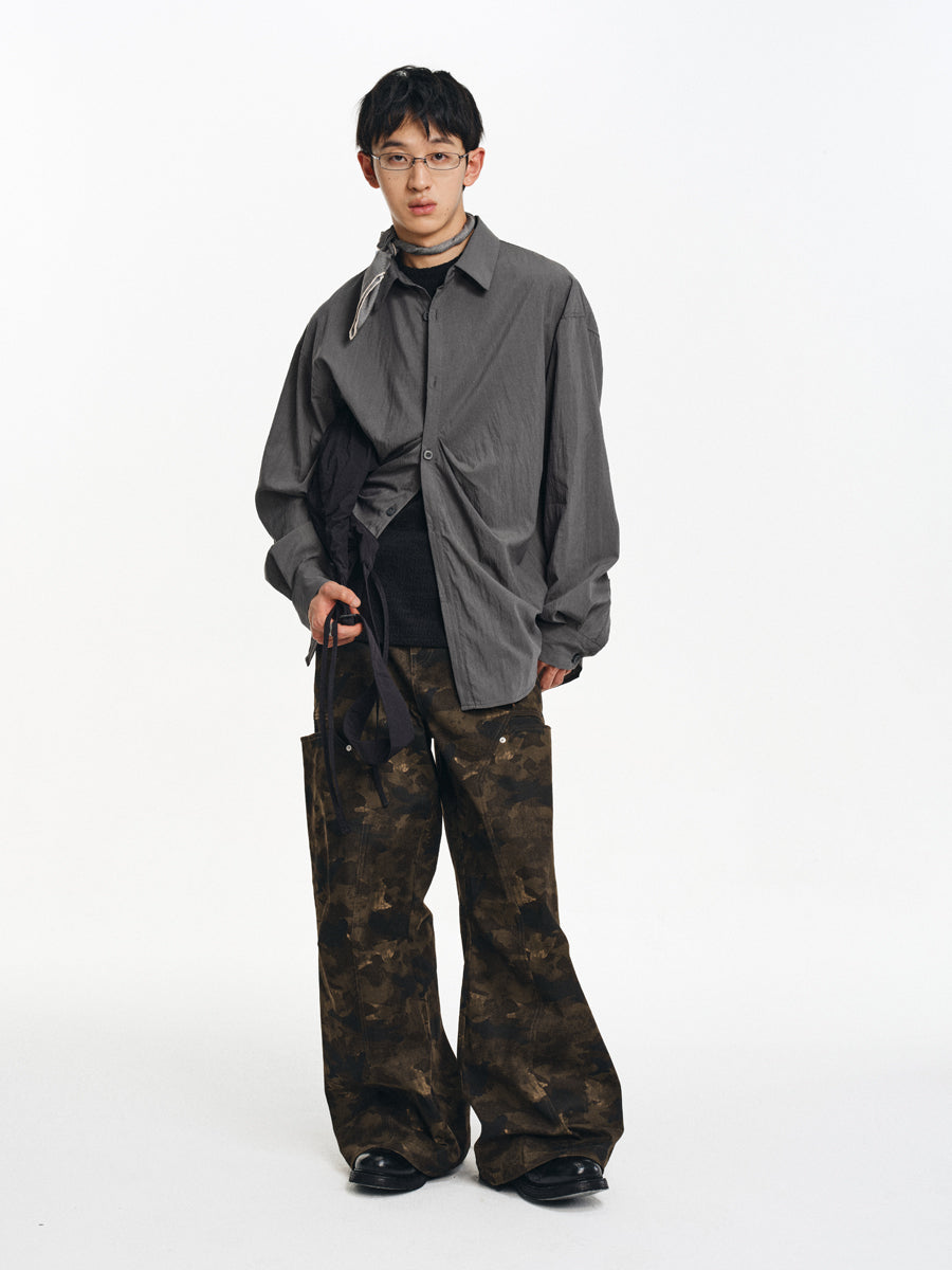 Smooth feel pleated shirt