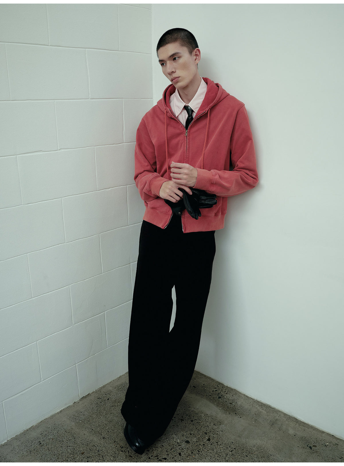 Curved-Leg Casual Pants