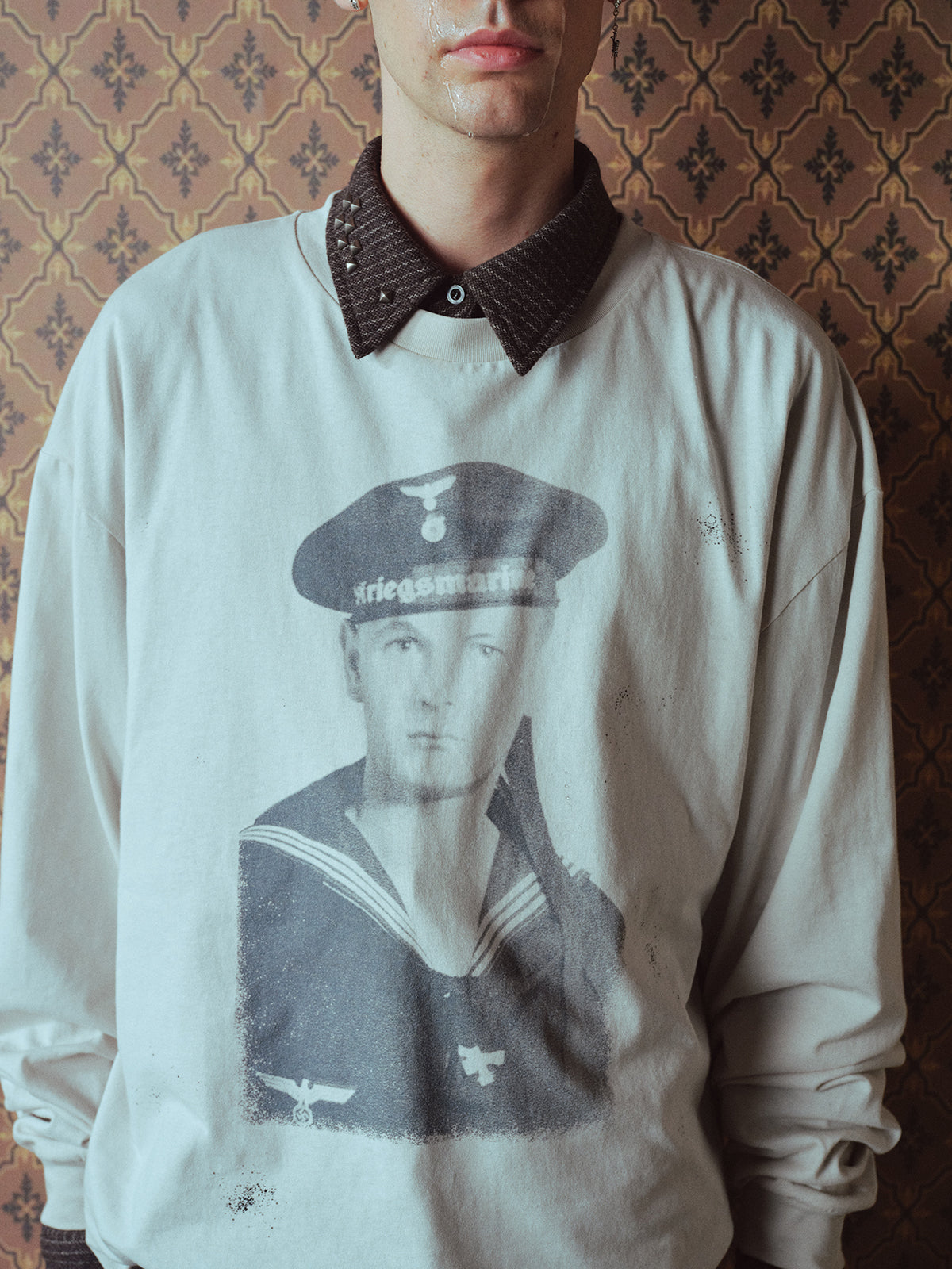 Round Neck Pullover T-Shirt