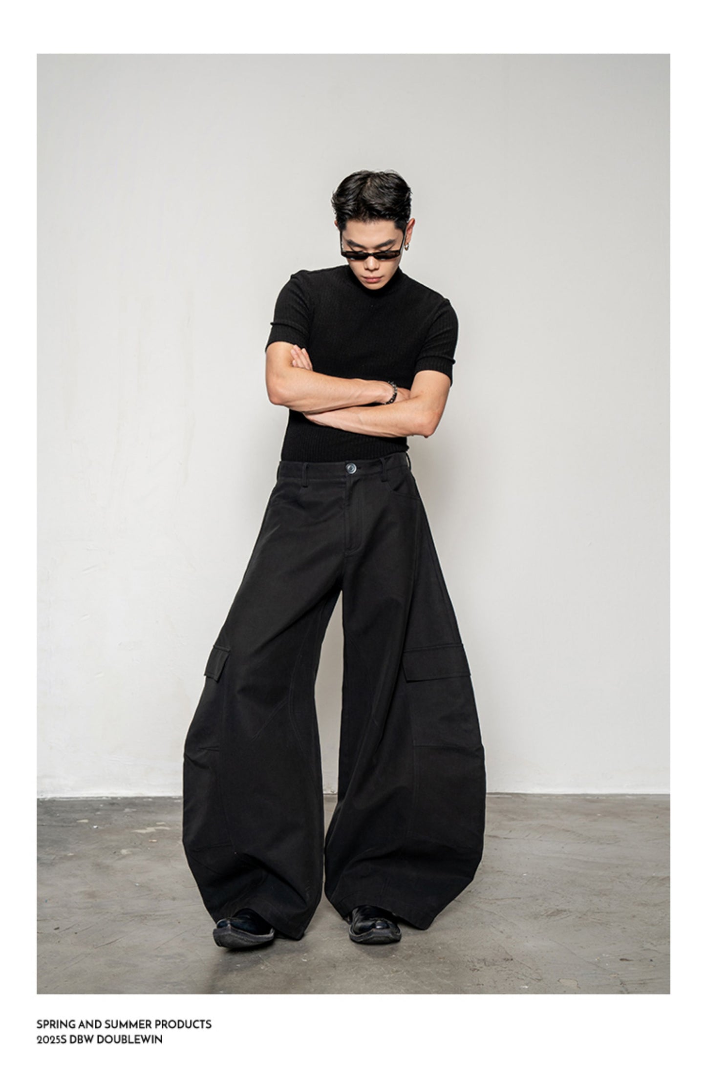Large Pocket Wide Leg Pants